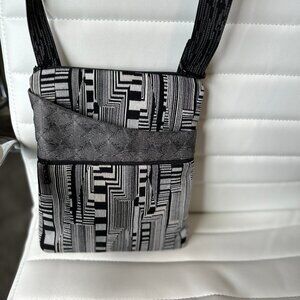 Maruca Pocket Bag